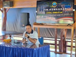 Danlanal Simeulue Berikan Pengarahan Prajurit Lanal Simeulue Melalui Jam Komandan