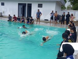 Tanamkan Cinta Bahari, Lanal Bintan Adakan Pelatihan Renang dan Menyelam