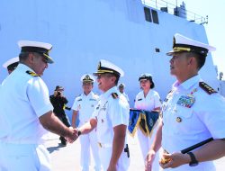 Patkor Indindo 44/25 Berakhir, TNI Angkatan Laut Sambut Kedatangan Dua Kapal Perang India di Kota Belawan