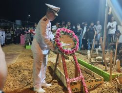 Danlanal Bintan Pimpin Upacara Deputasi Pemakaman Kadiskum Lantamal XIV Sorong