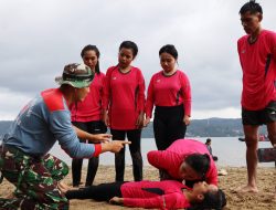 Kodaeral IX Beri Pelatihan Evakuasi Medis Laut Kepada Mahasiswa S1 Keperawatan Unhenna Maluku Utara