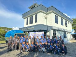 Danlanal Sabang Lepas Bantuan Kemanusiaan Untuk Korban Bencana di Kabupaten Pidie Jaya